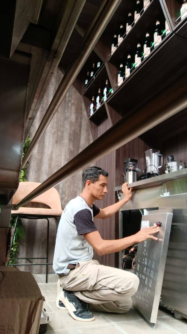 Felipe trabajando en sitio